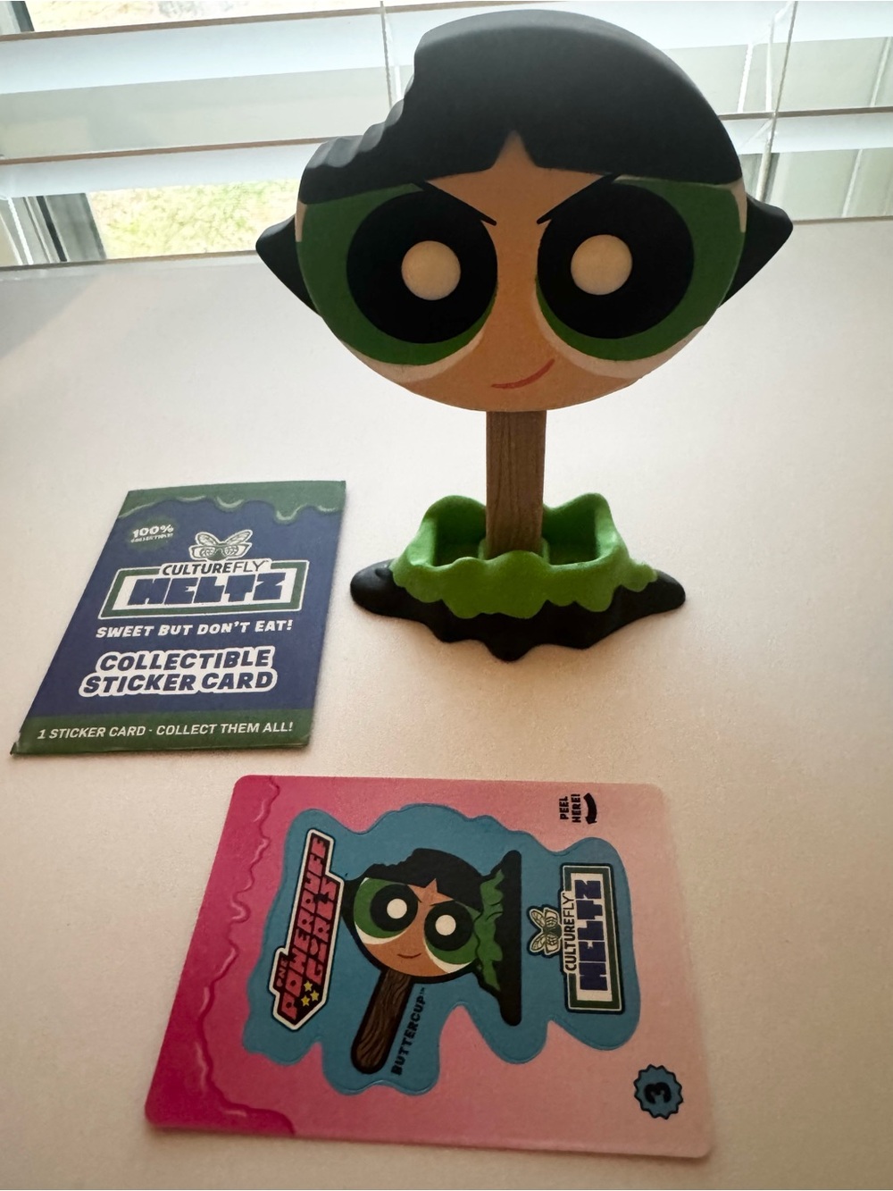 Powerpuff Girls Meltz Collectible Figure with Sticker Card